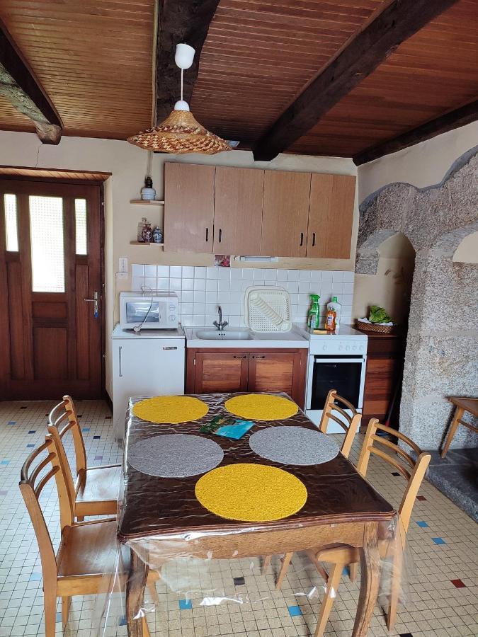 Maison Charmante A Florentin La Capelle Avec Jardin Et Vue Montagne Екстериор снимка
