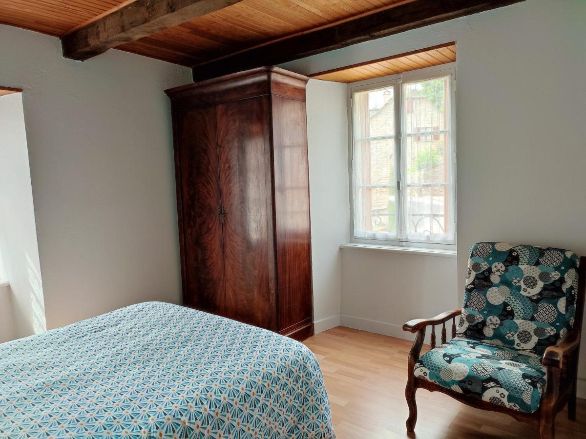 Maison Charmante A Florentin La Capelle Avec Jardin Et Vue Montagne Екстериор снимка